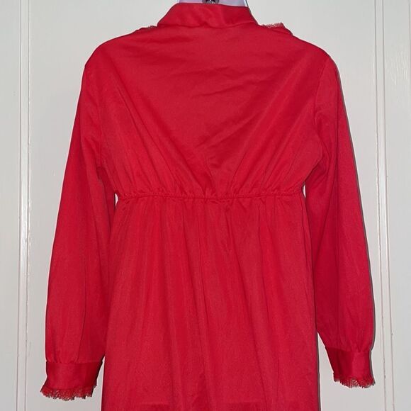 Vtg 60s/70s red long nylon little girl nightgown with long sleeves & red lace - Picture 8 of 8